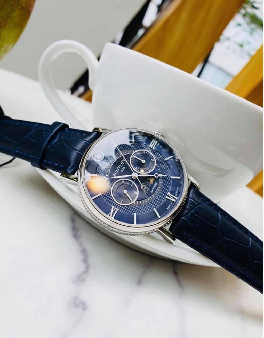 Bentley Moonphase phiên bản tone xanh