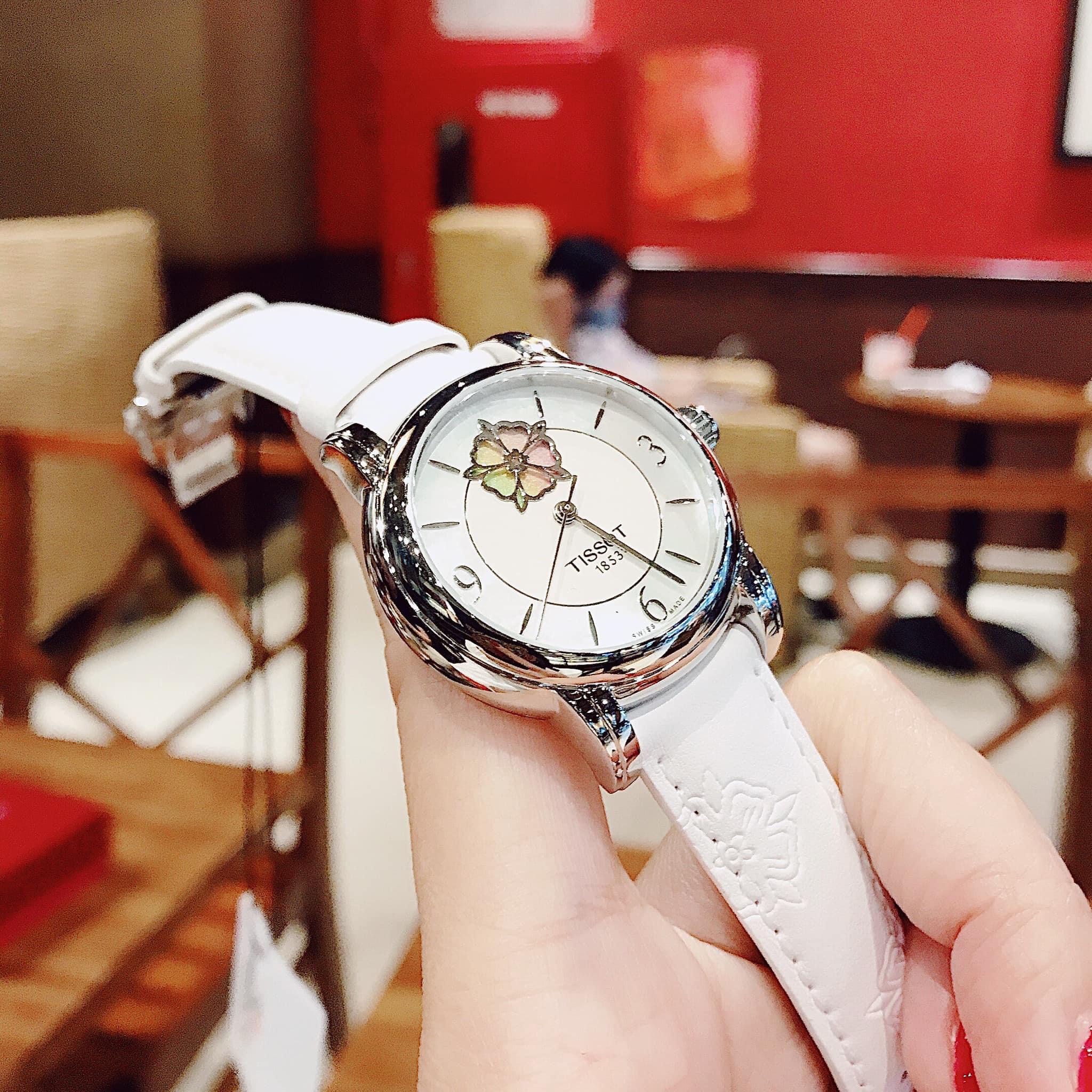 TISSOT Lady Heart Flower dòng  hoa xoay huyền thoại